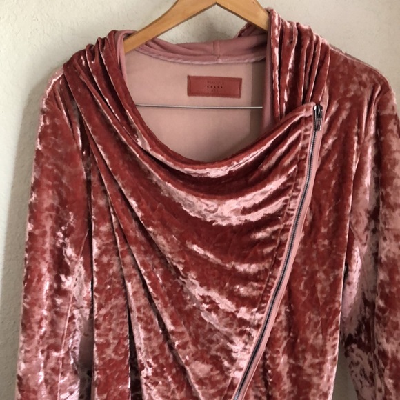 BLANKNyC Pink Crushed Velvet Zip up Moto Jacket - Picture 4 of 11